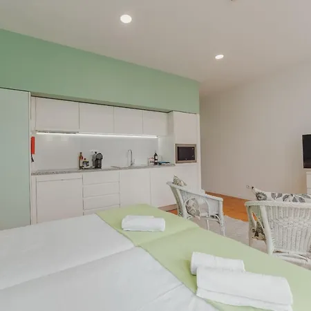 Appartement Downtown By Vacationy